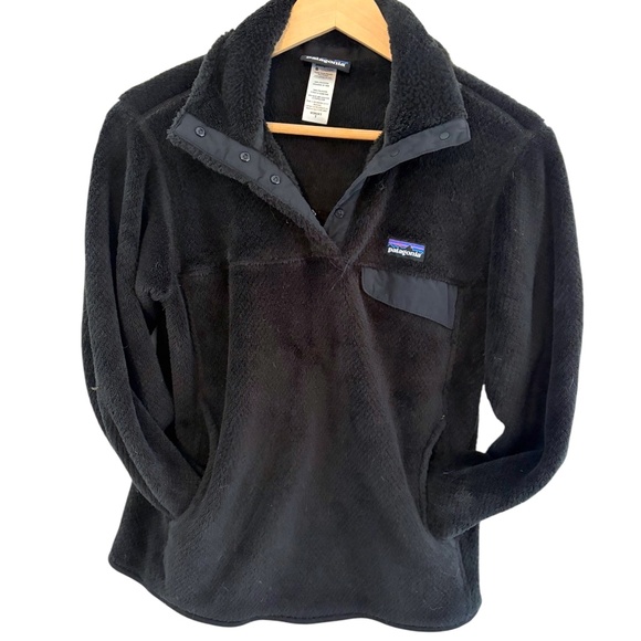 Patagonia Women's Re-Tool Snap-T Fleece Pullover | Black | Small - Picture 1 of 6